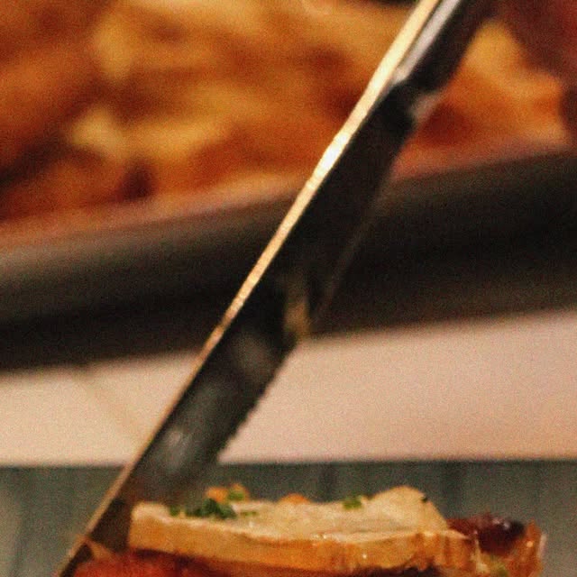 Parmigiana servida a la pala